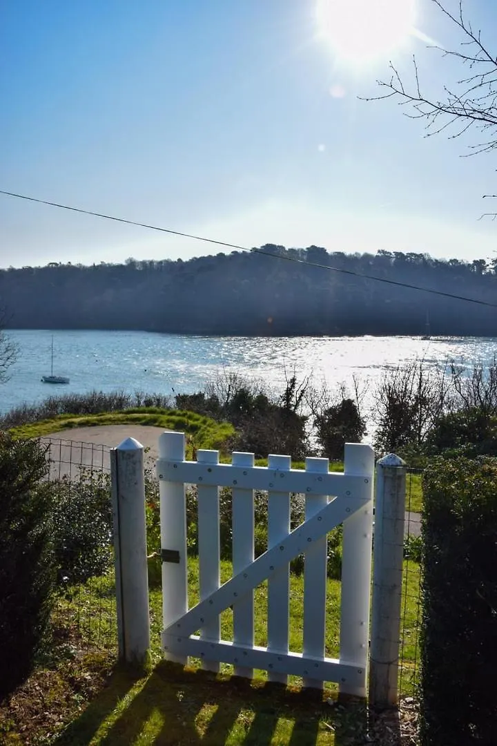 Exceptional House With Panoramic View Of Brehat Lezardrieux 0*,