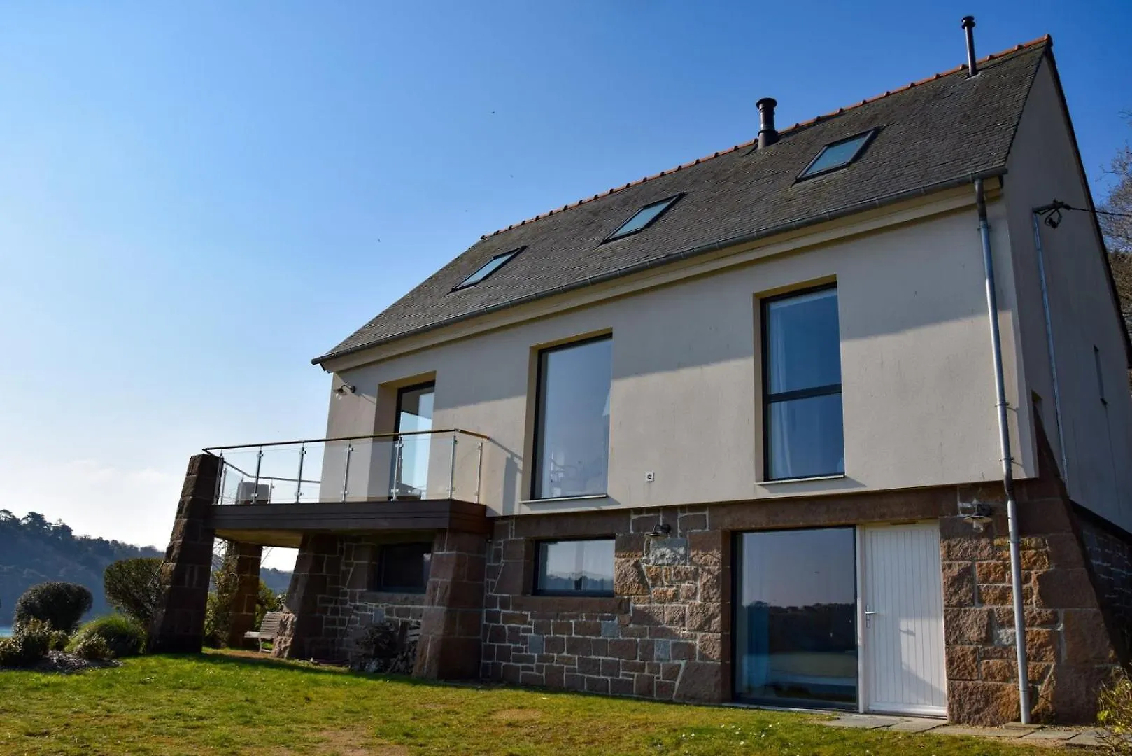 Exceptional House With Panoramic View Of Brehat Lezardrieux Holiday home